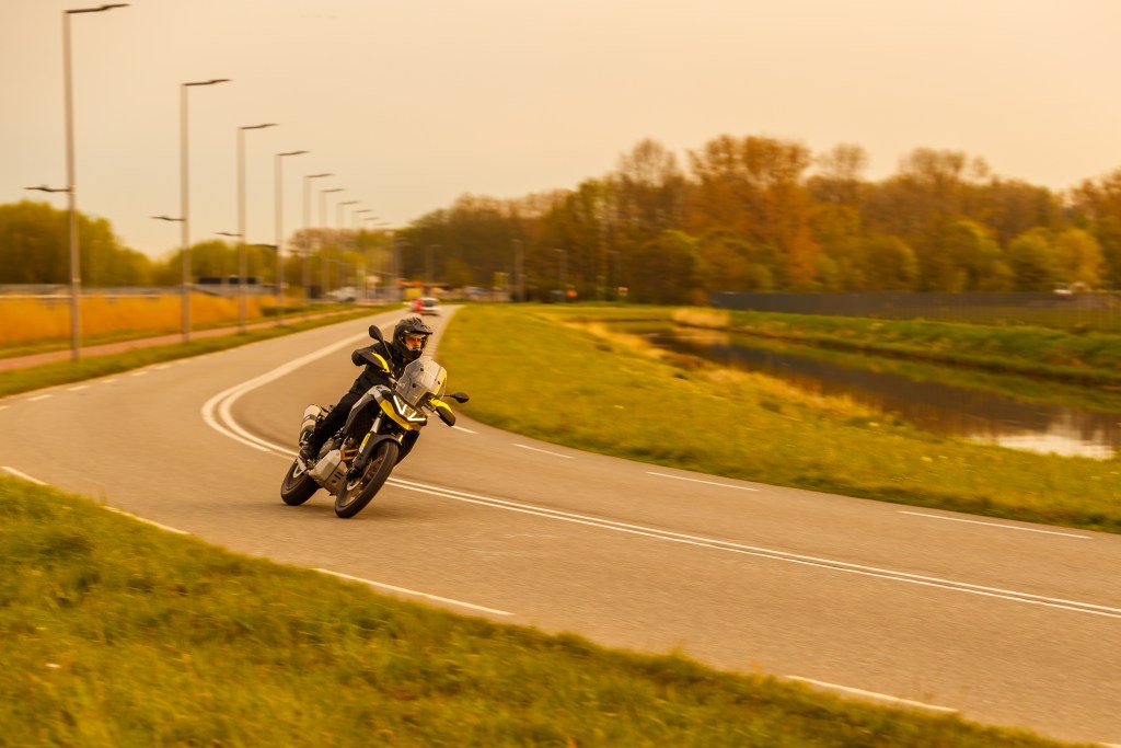 Ik test de 2022 Aprilia Tuareg