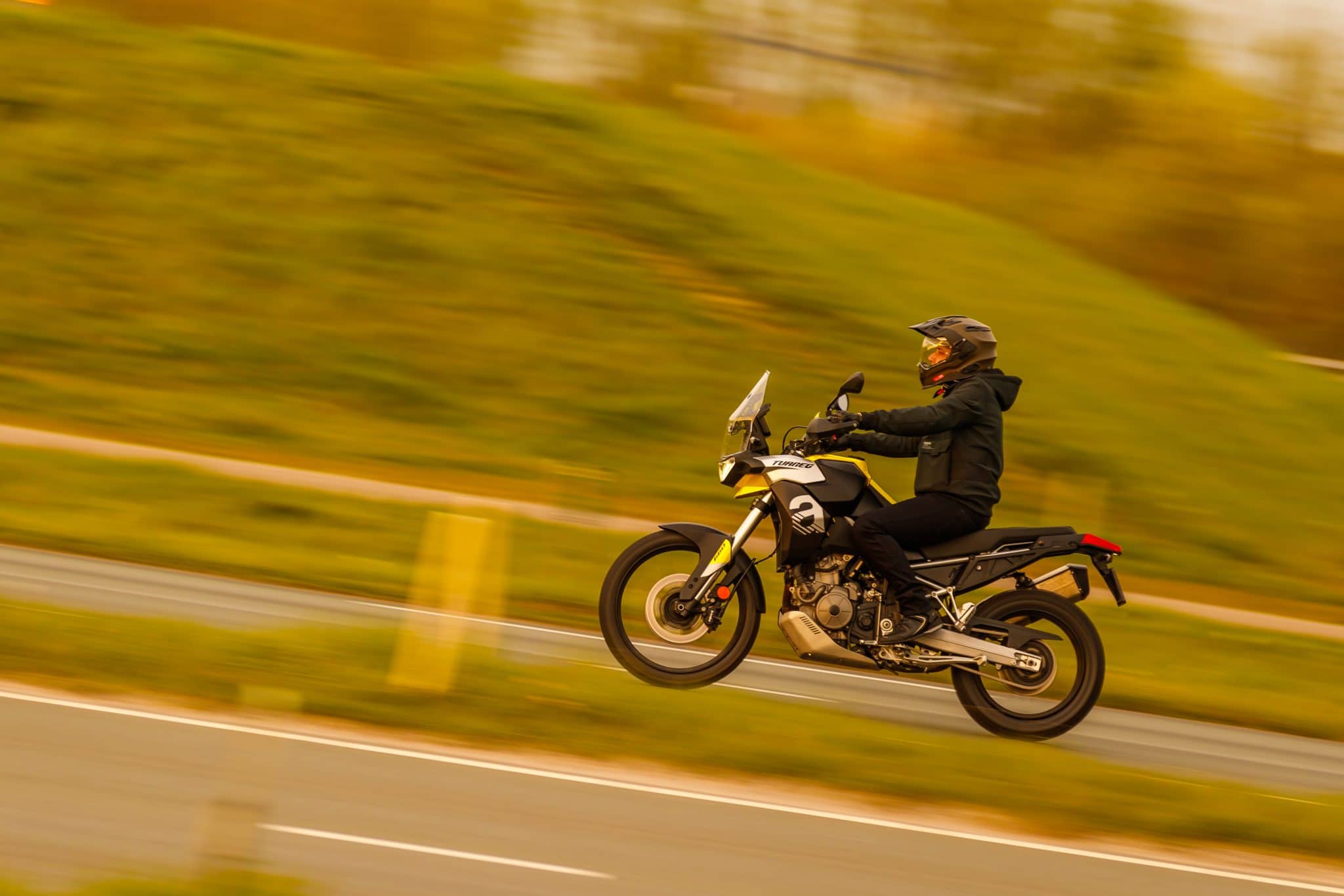 Aprilia Tuareg 660