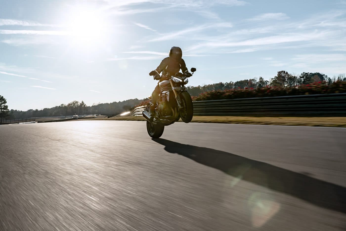 De 2021 Speed Triple 1200 RS is een ouderwetse hooligan